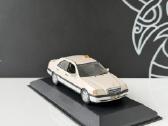 Mercedes Benz Taxi 1:43 - nuotraukos Nr. 5