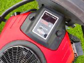 Husqvarna Rider 216t Awd. 2 cilindrų variklis - nuotraukos Nr. 8