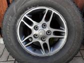 R16 245/70 žieminės padangos su ratlankiais Jeep - nuotraukos Nr. 2