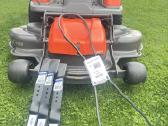 Husqvarna R 216t Awd su priekaba ir sniego peiliu - nuotraukos Nr. 9