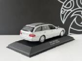 Mercedes Benz E klasė 1:43 - nuotraukos Nr. 8