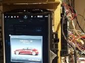 Tesla Model Sx3y programavimo elektronikos darbai