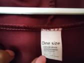 Bordo spalvos „oversize“ džemperis su gobtuvu - nuotraukos Nr. 6