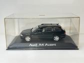 Audi A4 Avant B5 1995 juoda 1:43 Minichamps - nuotraukos Nr. 2