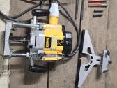 Profesionalus vertikalus frezeris Dewalt Dw625e - nuotraukos Nr. 2