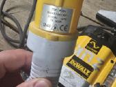 Profesionalus vertikalus frezeris Dewalt Dw625e - nuotraukos Nr. 7