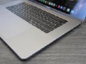 Apple MacBook Pro A1990 15,4 labai gera būklė - nuotraukos Nr. 4