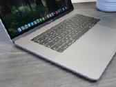 Apple MacBook Pro A1990 15,4 labai gera būklė - nuotraukos Nr. 6