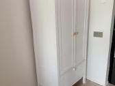 Ikea vaikiška medinė spinta - nuotraukos Nr. 3