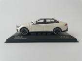 Parduodu Bmw i5 1/43 modeliuką - nuotraukos Nr. 8
