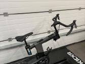 Išmanusis patalpų dviratis Wahoo Kickr Bike - nuotraukos Nr. 2