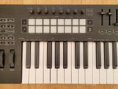 Novation Launchkey 61 Mk3 su klavišų stovu - nuotraukos Nr. 2