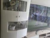 Baltas blizgus staliukas ir TV staliukas - nuotraukos Nr. 7