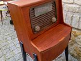 Vintažinė mid century tikmedžio radija su patefonu - nuotraukos Nr. 9