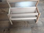 Knygu stovas Ikea Flisat - nuotraukos Nr. 3