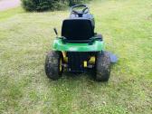 Sodo traktoriukas John Deere L105 - nuotraukos Nr. 6