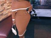 Sexy Black latina with pronounced curves - nuotraukos Nr. 3