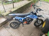 Vaikiškas motocrosinis krosinis ir šalmas - nuotraukos Nr. 6