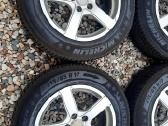 Parduodami lieti ratlankiai su padangomis R17 - nuotraukos Nr. 2