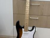 Elektrinė gitara su stiprintuvu - nuotraukos Nr. 2