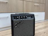 Elektrinė gitara su stiprintuvu - nuotraukos Nr. 4