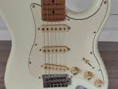 Elektrinė gitara su priedais - nuotraukos Nr. 2
