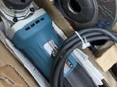 Makita ga5030r kampinis šlifuoklis - nuotraukos Nr. 2