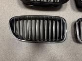 Bmw F10/11 ir E90/91 priekinės grotelės - nuotraukos Nr. 4
