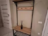 Minimalistinio stiliaus kabykla prieškambaris - nuotraukos Nr. 3