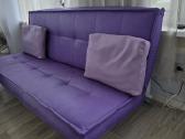 Sofa su patalynes deze. - nuotraukos Nr. 2