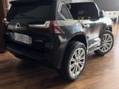 Vaikiškas elektrinis Lexus Lx570 - nuotraukos Nr. 3