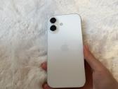iPhone 16 baltas 256 GB - nuotraukos Nr. 2