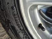 Toyota r16 diskai su gerom zieminem padangom - nuotraukos Nr. 9