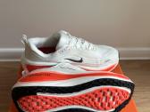 Nike Vomero Plus - nuotraukos Nr. 4