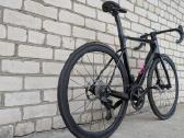 R15 Pro carbon - nuotraukos Nr. 2