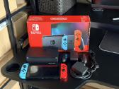 Apynaujis Nintendo Switch V2 32gb Neon Blue & Red - nuotraukos Nr. 2