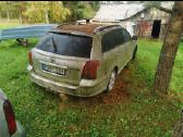 Toyota Avensis 2.0 D-4d 85 kw dalimis / ardymui - nuotraukos Nr. 3