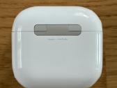 Apple Airpods 5 with Wireless Charging Case - nuotraukos Nr. 4