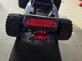 Traxxas maxx - nuotraukos Nr. 3