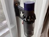 Dyson V10 belaidis dulkių siurblys su priedais - nuotraukos Nr. 3