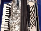 Parduodamas akordeonas ir Yamaha Psr-e253 sintezat - nuotraukos Nr. 3