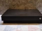 Xbox One X 1tb + 2 Pulteliai + Gta V, Fc 24, Nfs - nuotraukos Nr. 2
