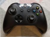 Xbox One X 1tb + 2 Pulteliai + Gta V, Fc 24, Nfs - nuotraukos Nr. 4