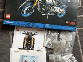 Lego Technic 42159 Yamaha Mt-10 - nuotraukos Nr. 2