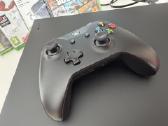 Xbox One X 1tb + originalus pultelis + 4 žaidimai - nuotraukos Nr. 4