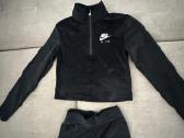 Nike veliūrinis kostiumėlis - nuotraukos Nr. 3