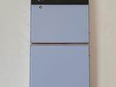 Samsung Galaxy Z Flip4 5G Blue, stovis kaip naujas - nuotraukos Nr. 5