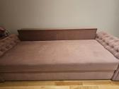Šviesiai rožinė velvetinė sofa-lova. - nuotraukos Nr. 4