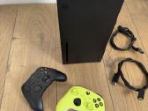 Xbox Series X 1tb + 2 joysticks - nuotraukos Nr. 4