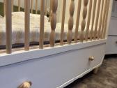 Ikea Myllra lovyte ir vystymo komoda su Lonas ciuz - nuotraukos Nr. 5